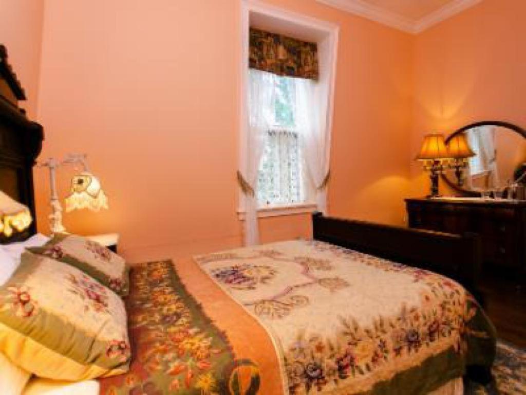 Silas W Robbins B&B Wethersfield Exterior photo